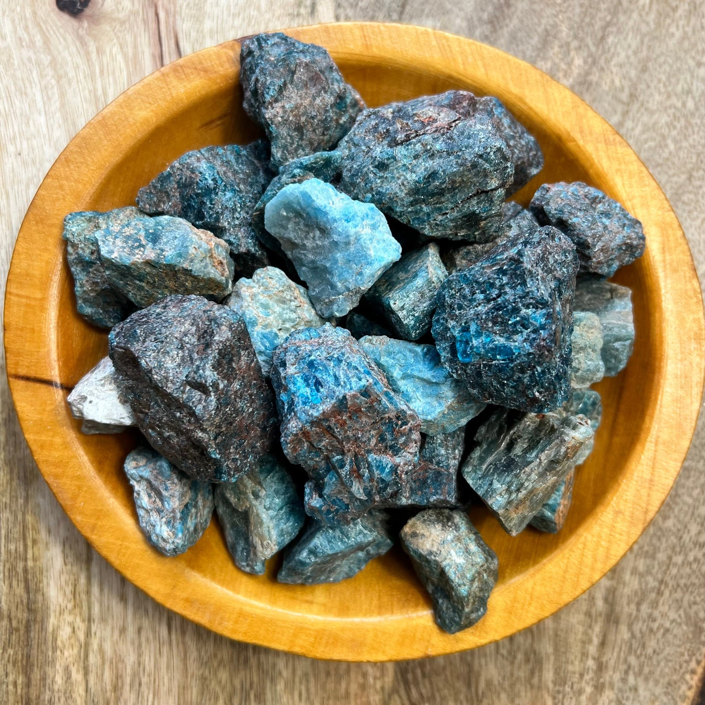 Raw Apatite